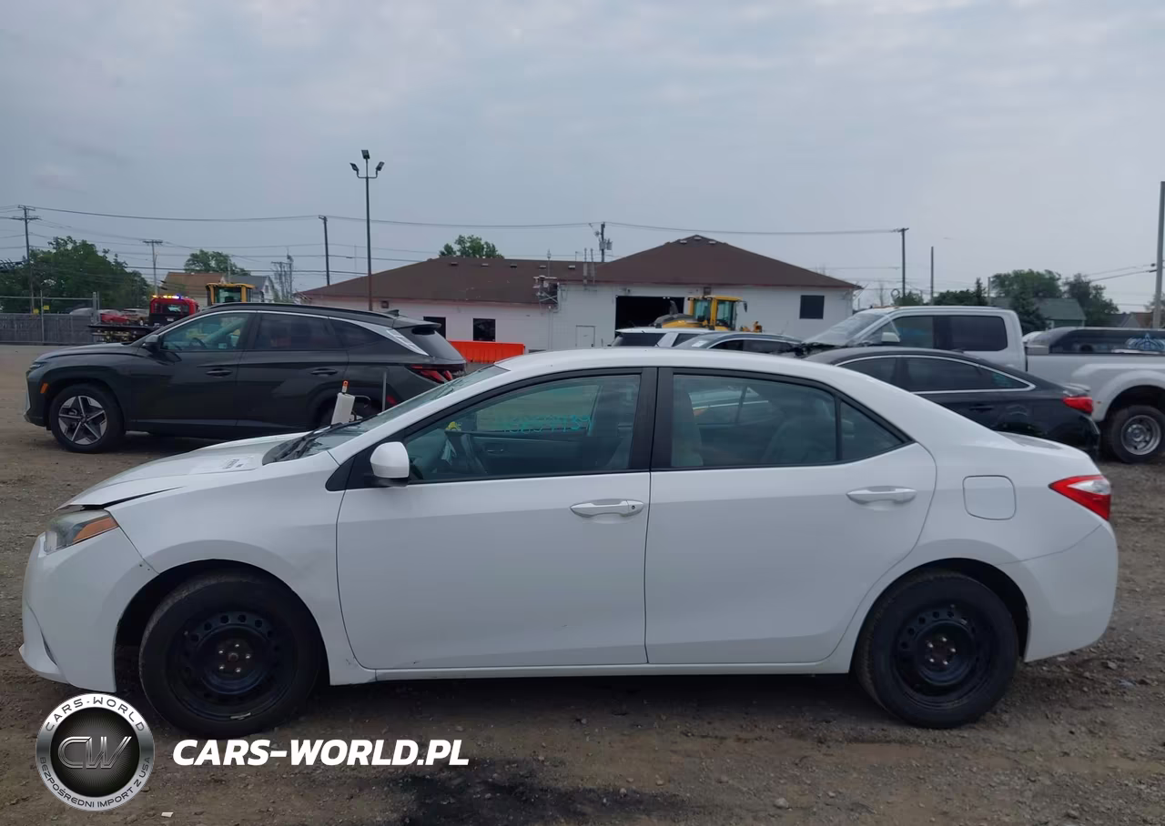 2016 Toyota Corolla Le VIN:2T1BURHE3GC556059 - 14