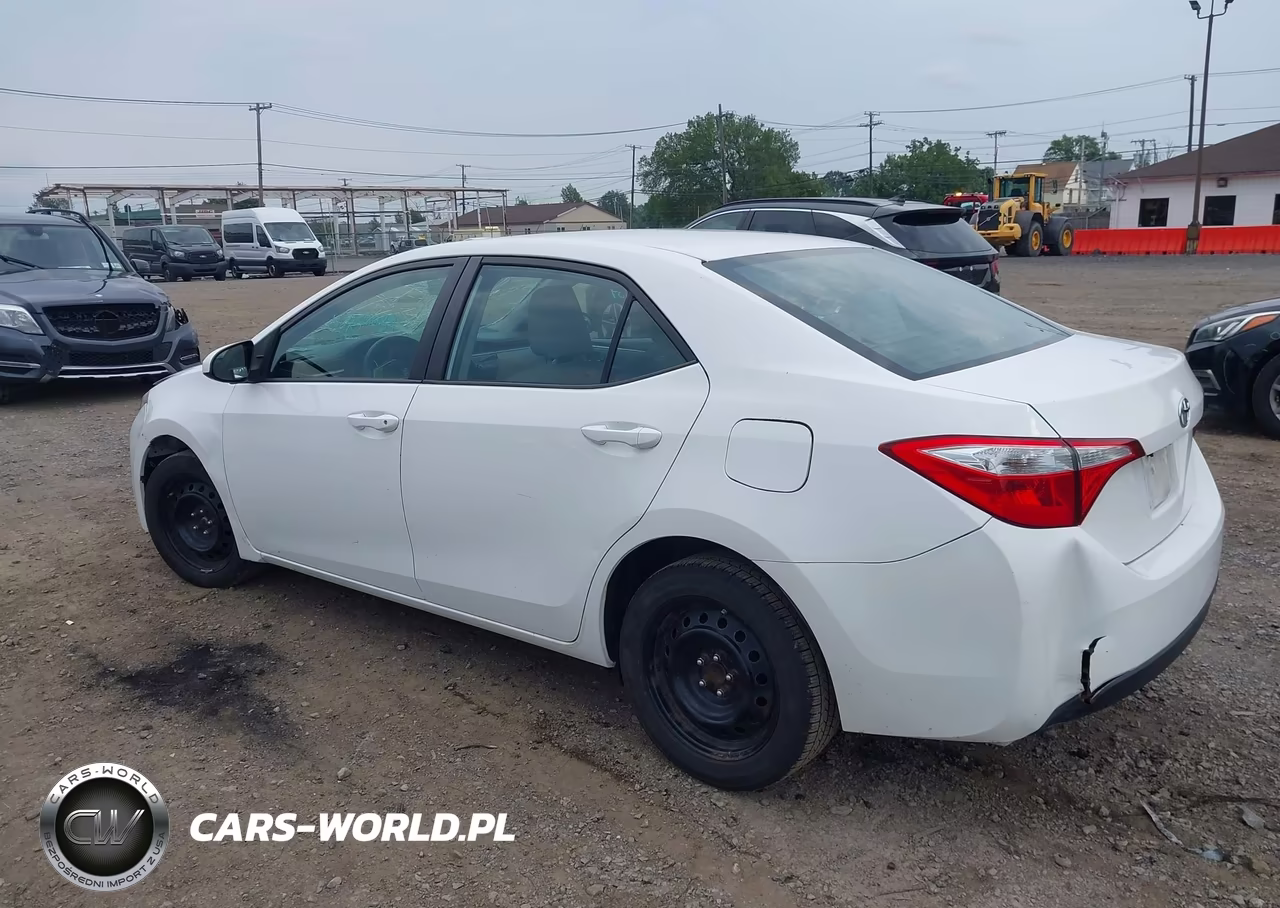2016 Toyota Corolla Le VIN:2T1BURHE3GC556059 - 3