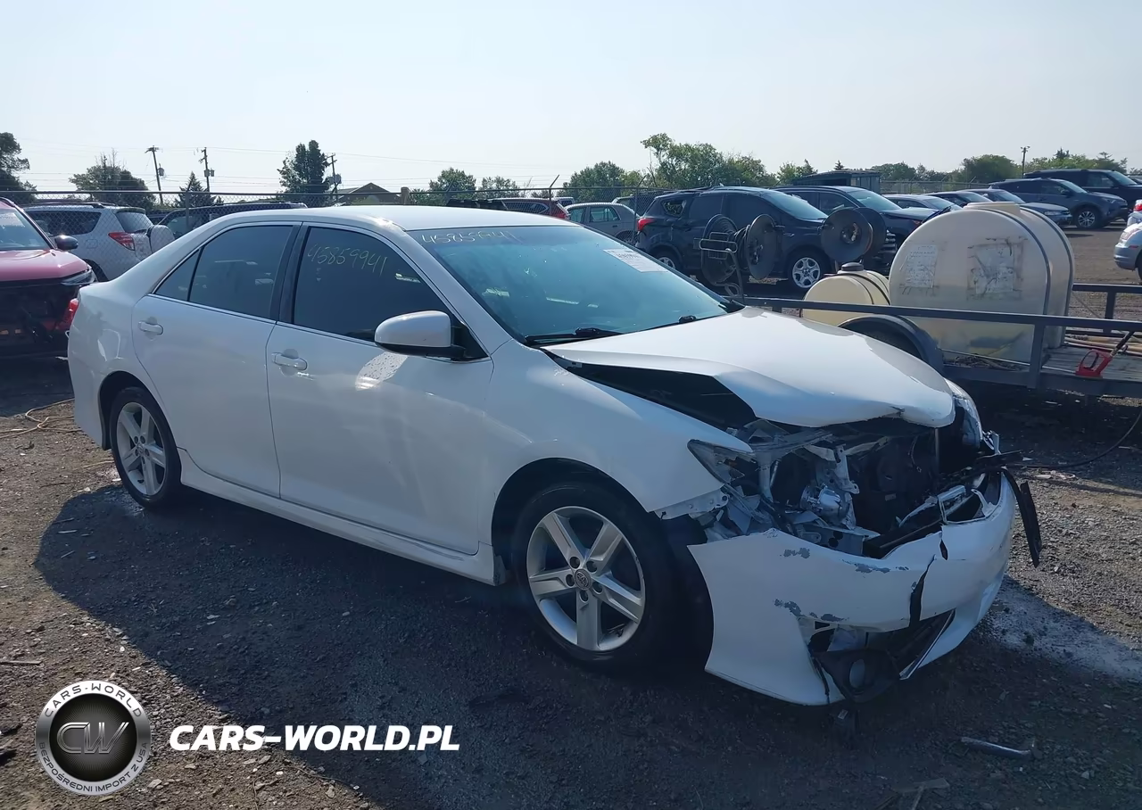 2013 Toyota Camry Se – zdjęcie 1 z 16