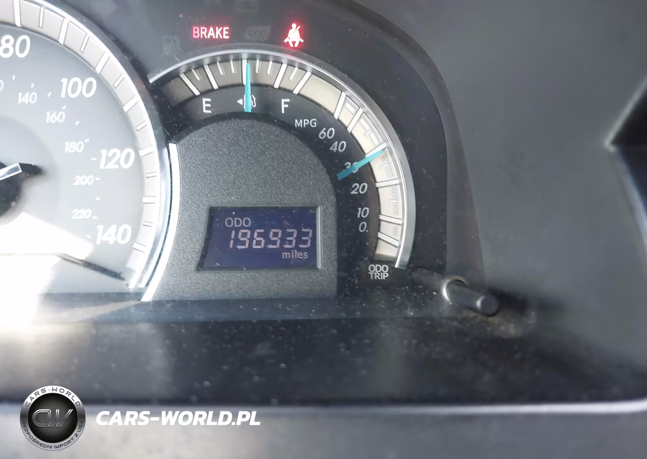 2013 Toyota Camry Se VIN:4T1BF1FK8DU647665 - 15