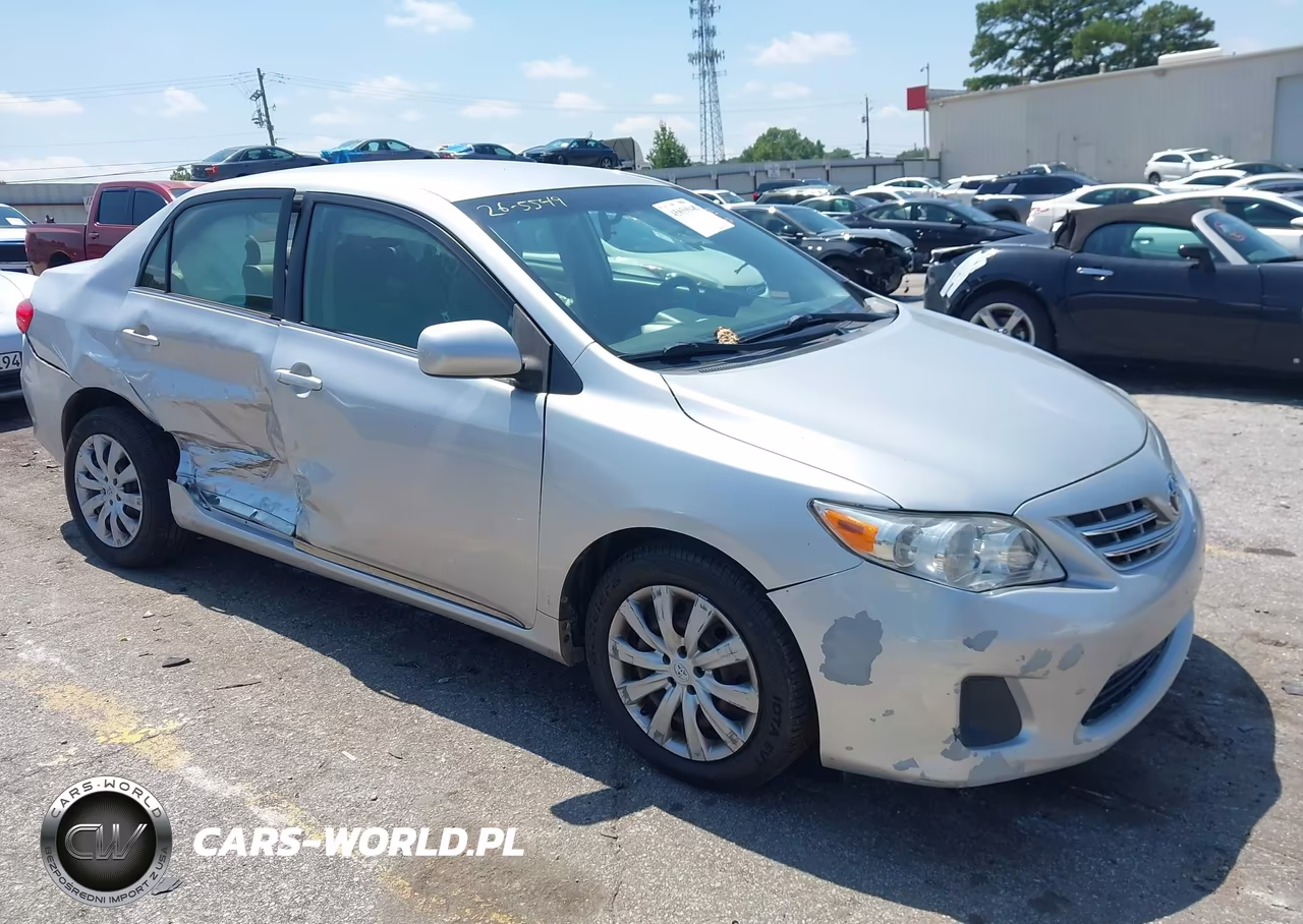 2013 Toyota Corolla Le – zdjęcie 1 z 16