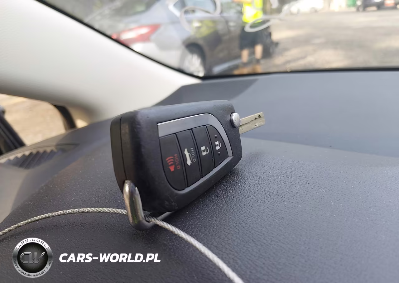 2021 Toyota Corolla Le VIN:JTDEPMAE1MJ141890 - 11
