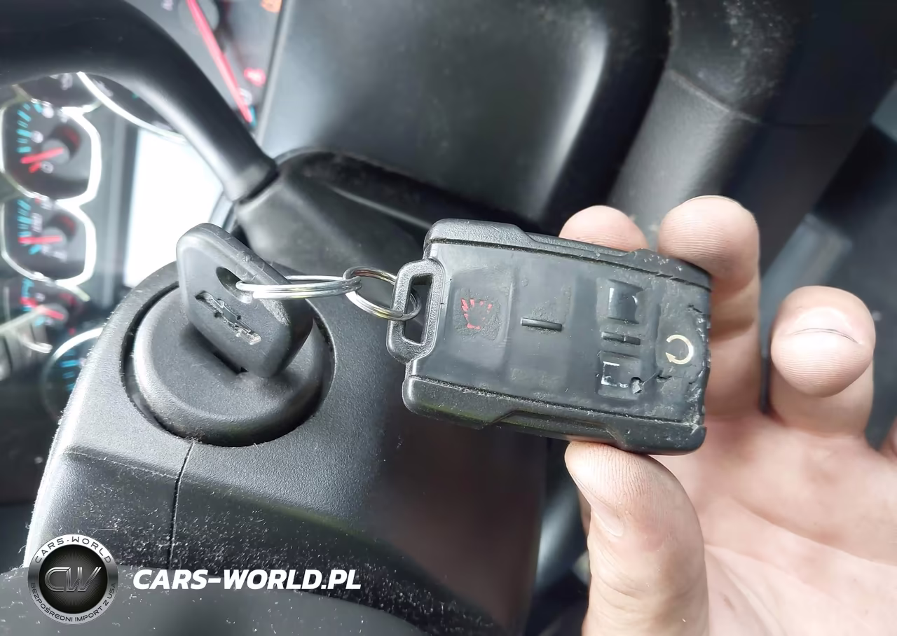 2018 Chevrolet Silverado 1500 1Lt VIN:3GCUKREC5JG507198 - 11