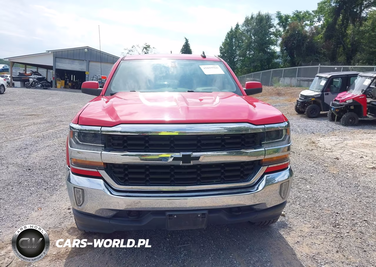 2018 Chevrolet Silverado 1500 1Lt VIN:3GCUKREC5JG507198 - 13