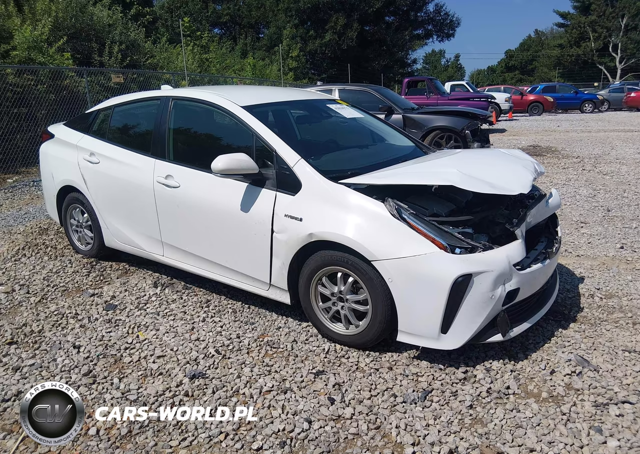 2021 Toyota Prius Le – zdjęcie 1 z 16