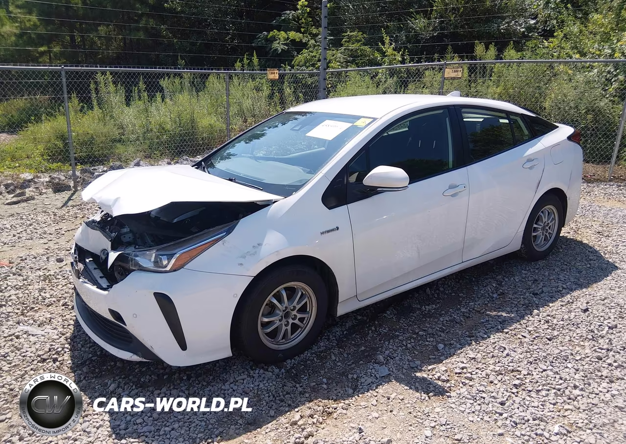 2021 Toyota Prius Le VIN:JTDKAMFU8M3146450 - 2