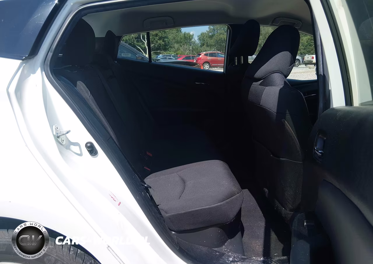 2021 Toyota Prius Le VIN:JTDKAMFU8M3146450 - 8