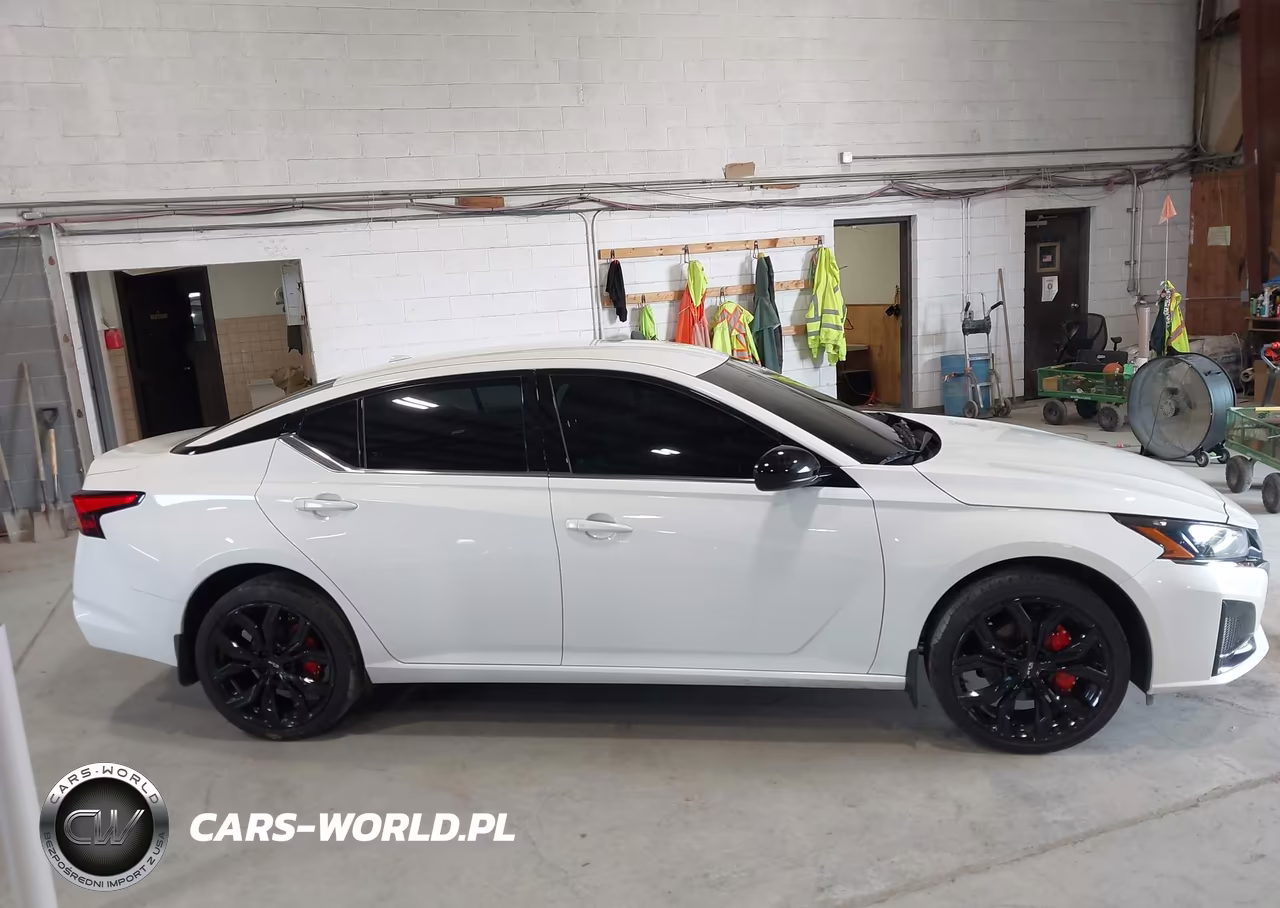2025 Nissan Altima Sr Awd VIN:1N4BL4CW4SN319078 - 13