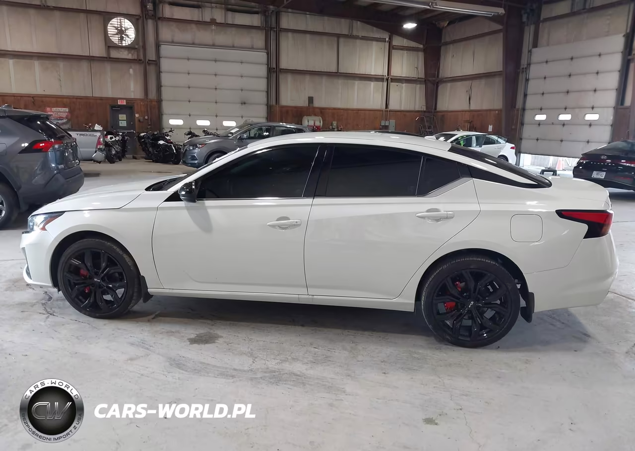 2025 Nissan Altima Sr Awd VIN:1N4BL4CW4SN319078 - 14