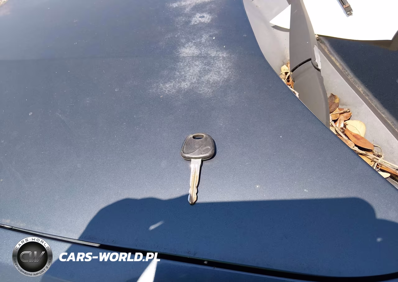 2011 Kia Soul + VIN:KNDJT2A25B7197782 - 11