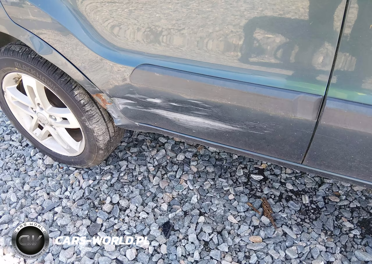 2011 Kia Soul + VIN:KNDJT2A25B7197782 - 13