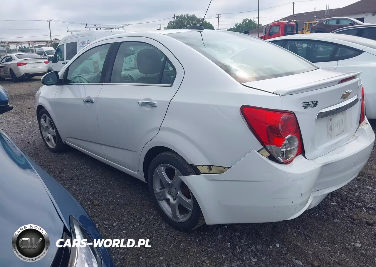 2015 Chevrolet Sonic Ltz Auto VIN:1G1JE5SB1F4197398 - 3