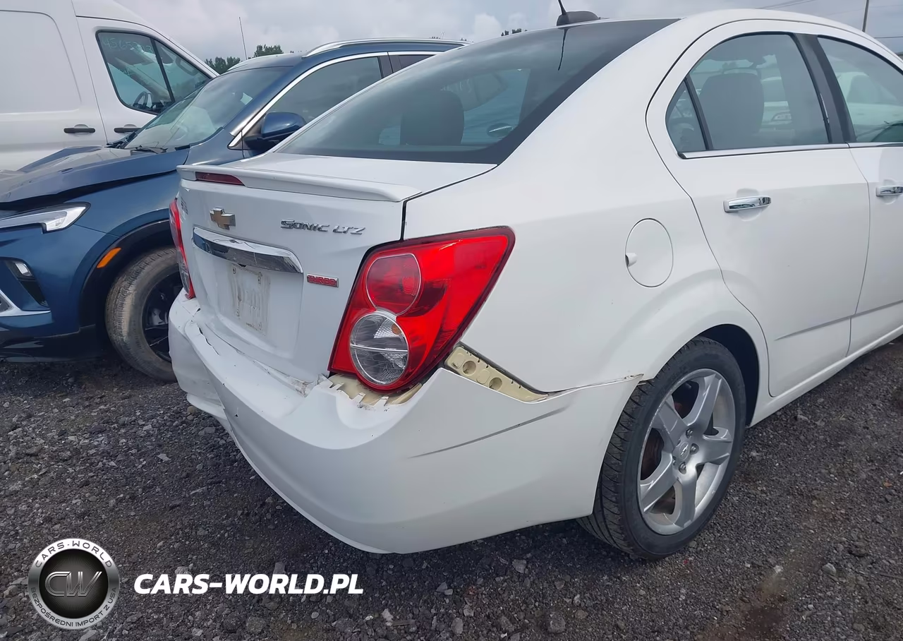 2015 Chevrolet Sonic Ltz Auto VIN:1G1JE5SB1F4197398 - 6