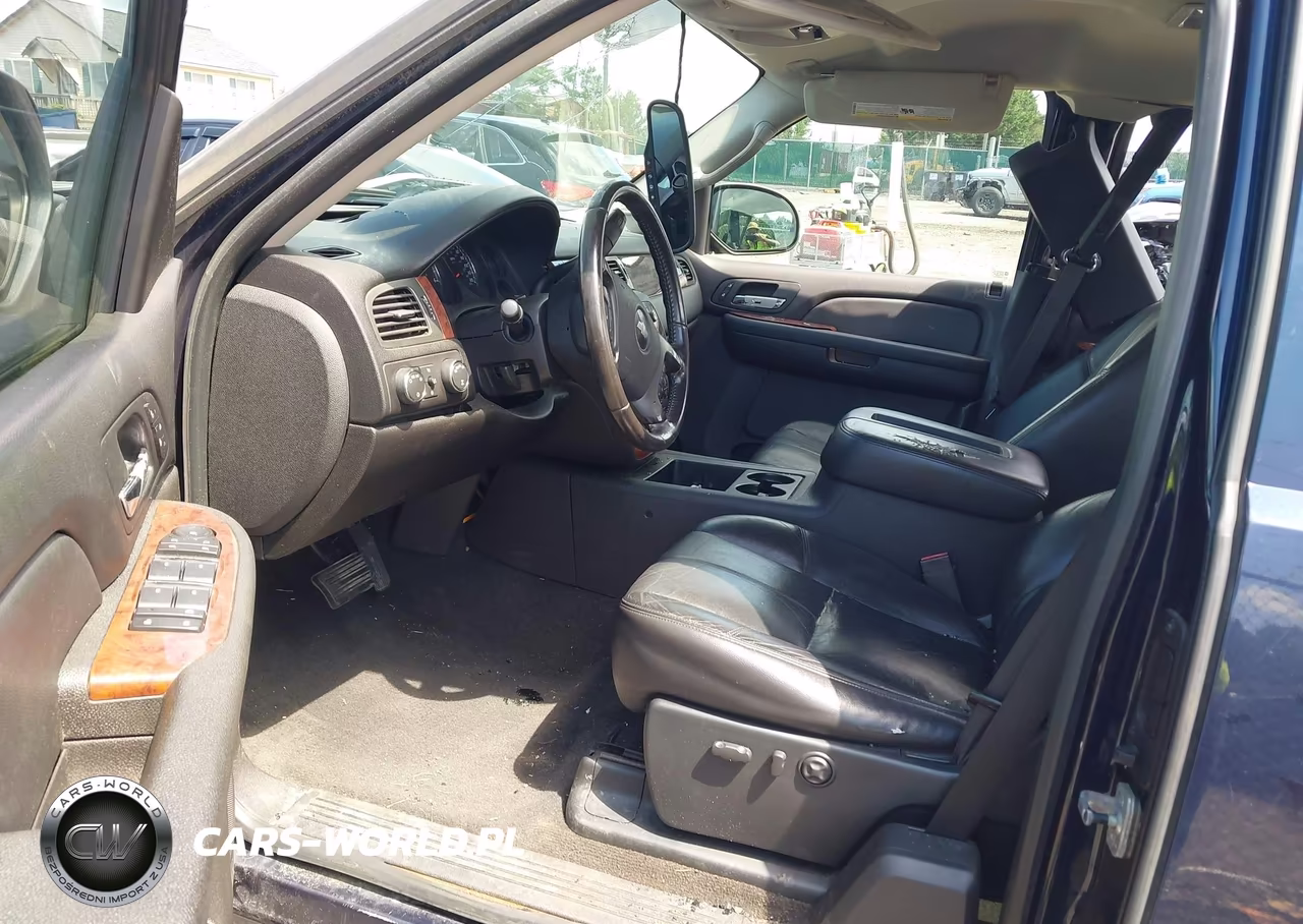 2008 Chevrolet Silverado K1500 VIN:1GCEK19JX8Z127038 - 5