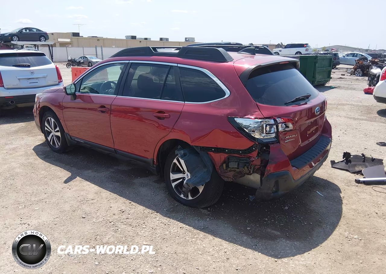 2018 Subaru Outback 3.6R Limited VIN:4S4BSENC0J3332213 - 3