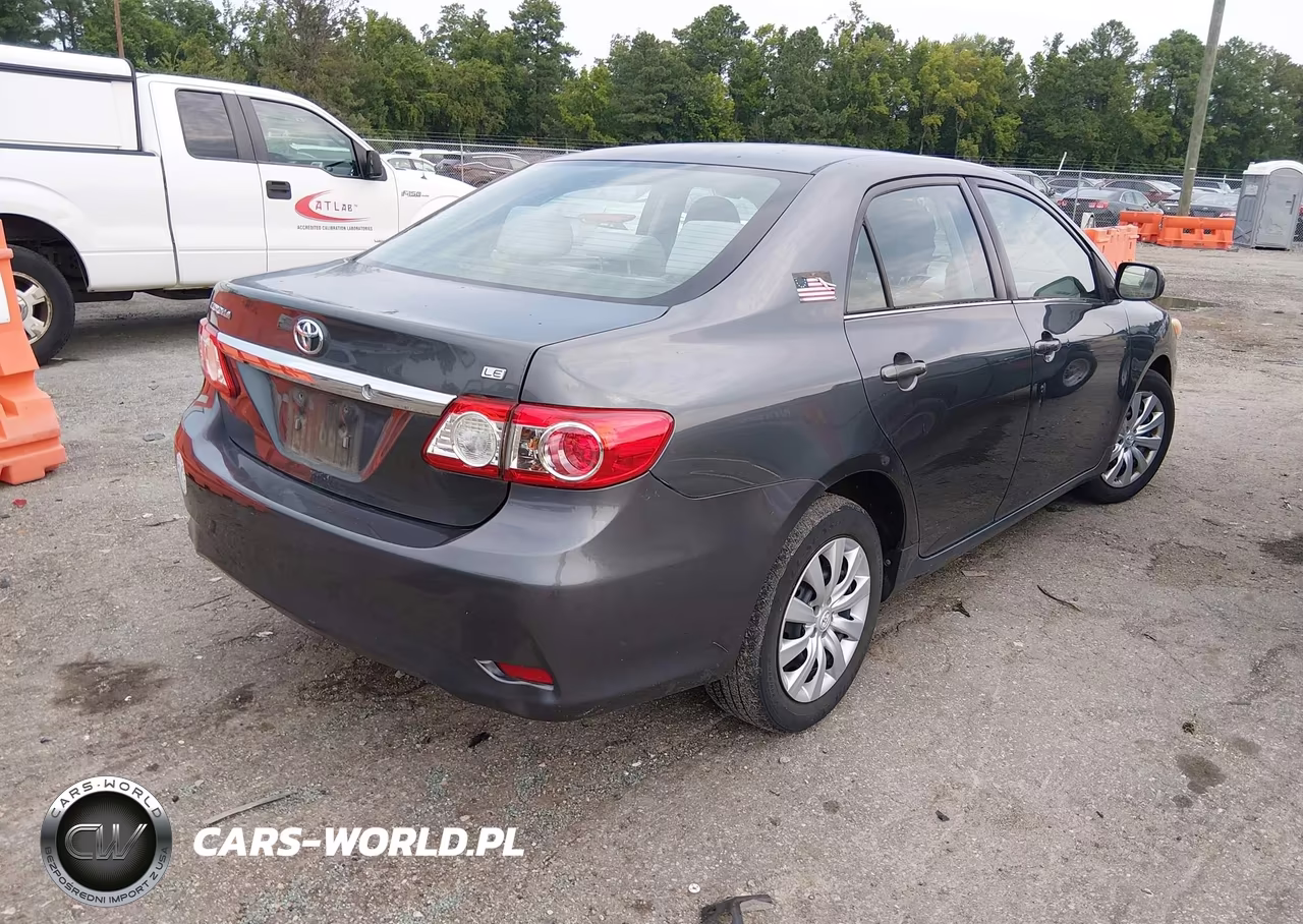 2013 Toyota Corolla Le VIN:2T1BU4EE9DC092570 - 4