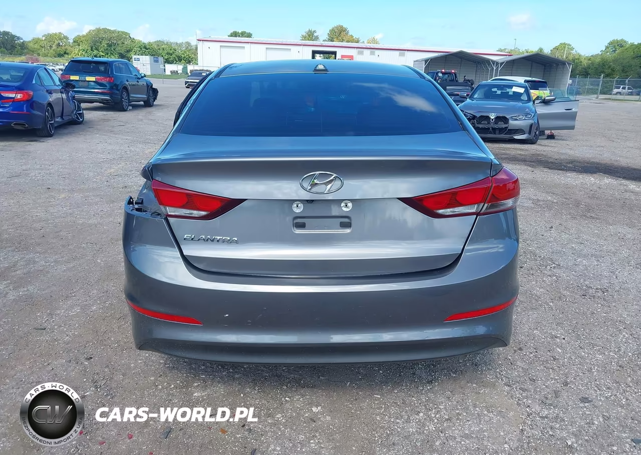 2018 Hyundai Elantra Value Edition VIN:5NPD84LF8JH275136 - 16