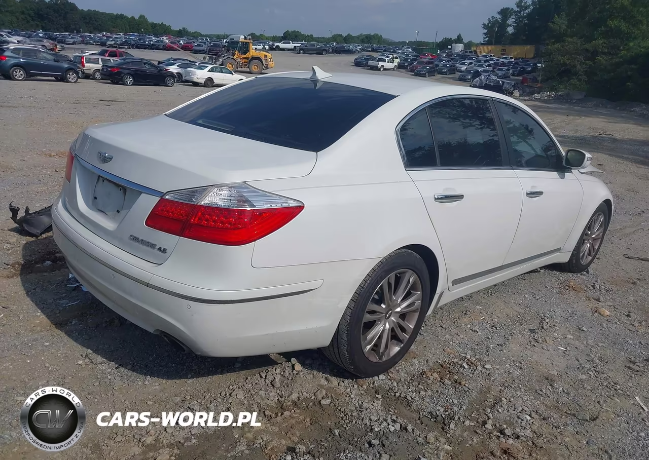 2011 Hyundai Genesis 4.6 VIN:KMHGC4DF0BU128631 - 4