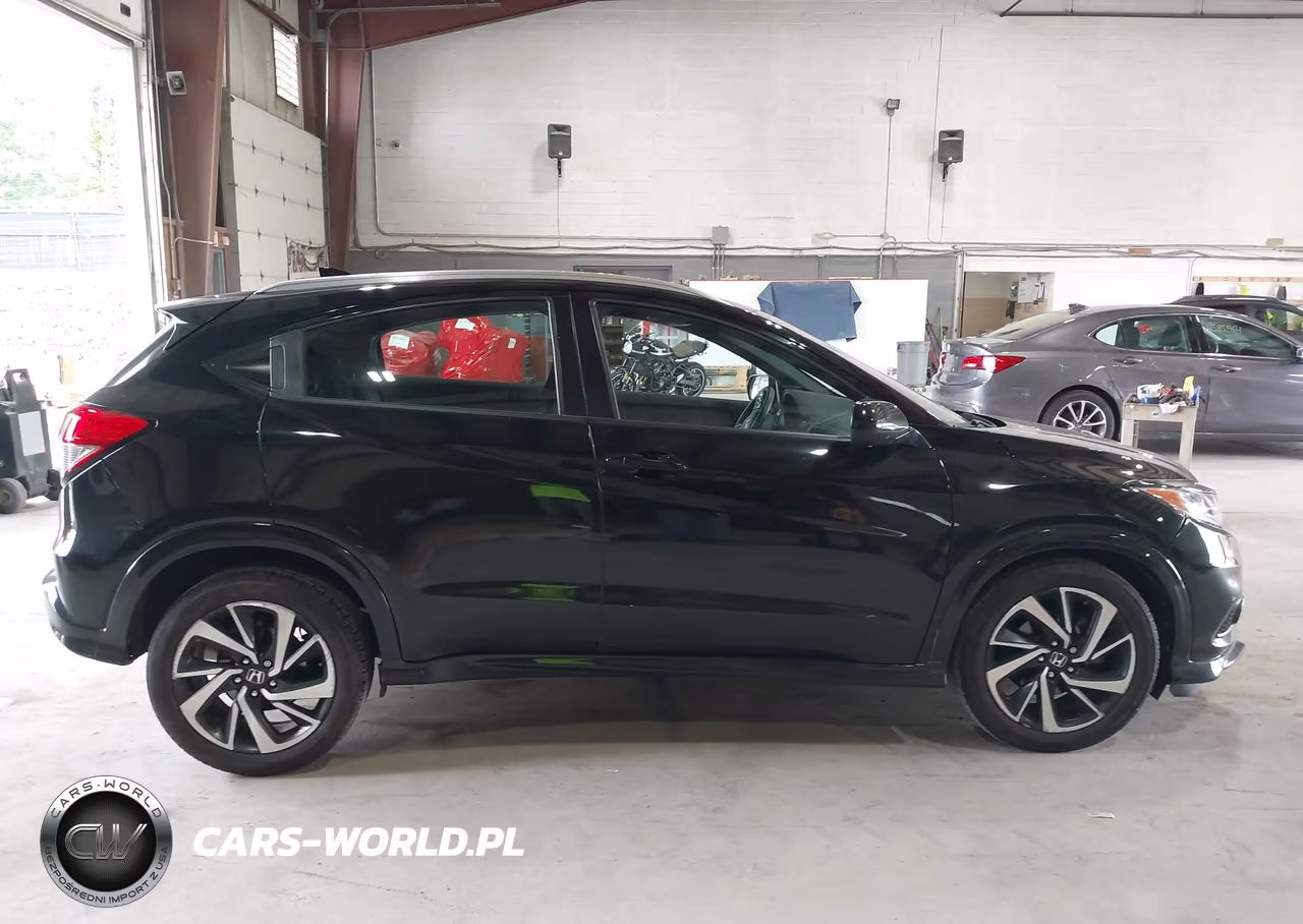 2019 Honda Hr-V Sport VIN:3CZRU6H13KG708814 - 13