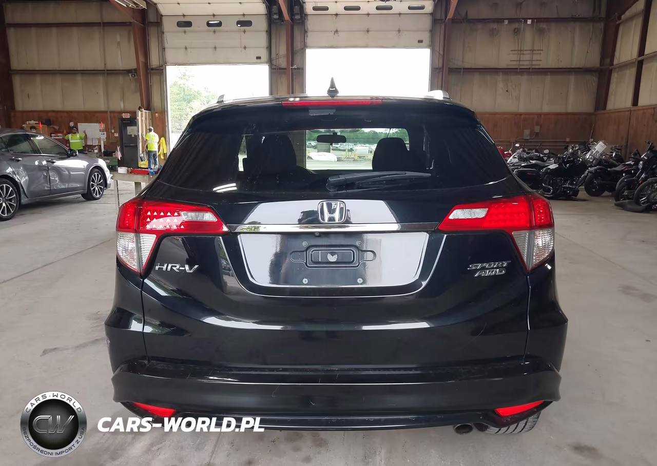 2019 Honda Hr-V Sport VIN:3CZRU6H13KG708814 - 16