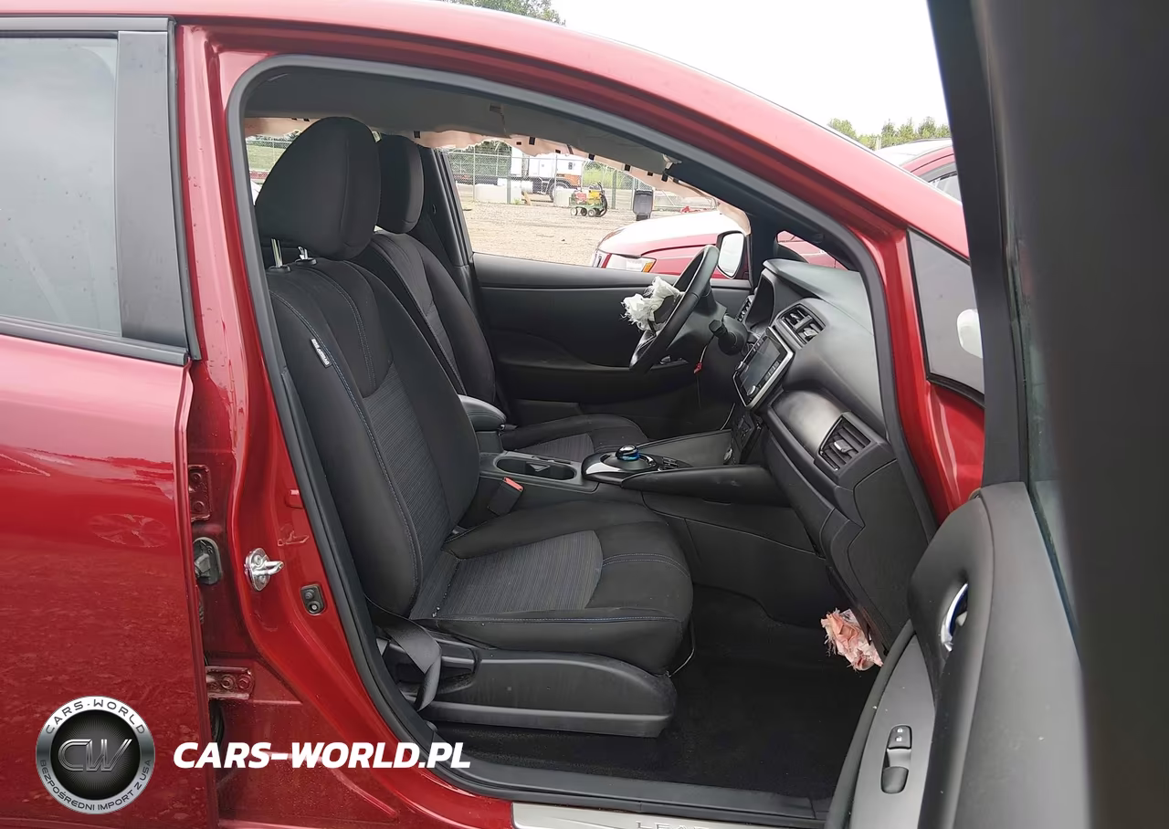 2023 Nissan Leaf Sv Plus 60 Kwh VIN:1N4CZ1CV3PC555961 - 5