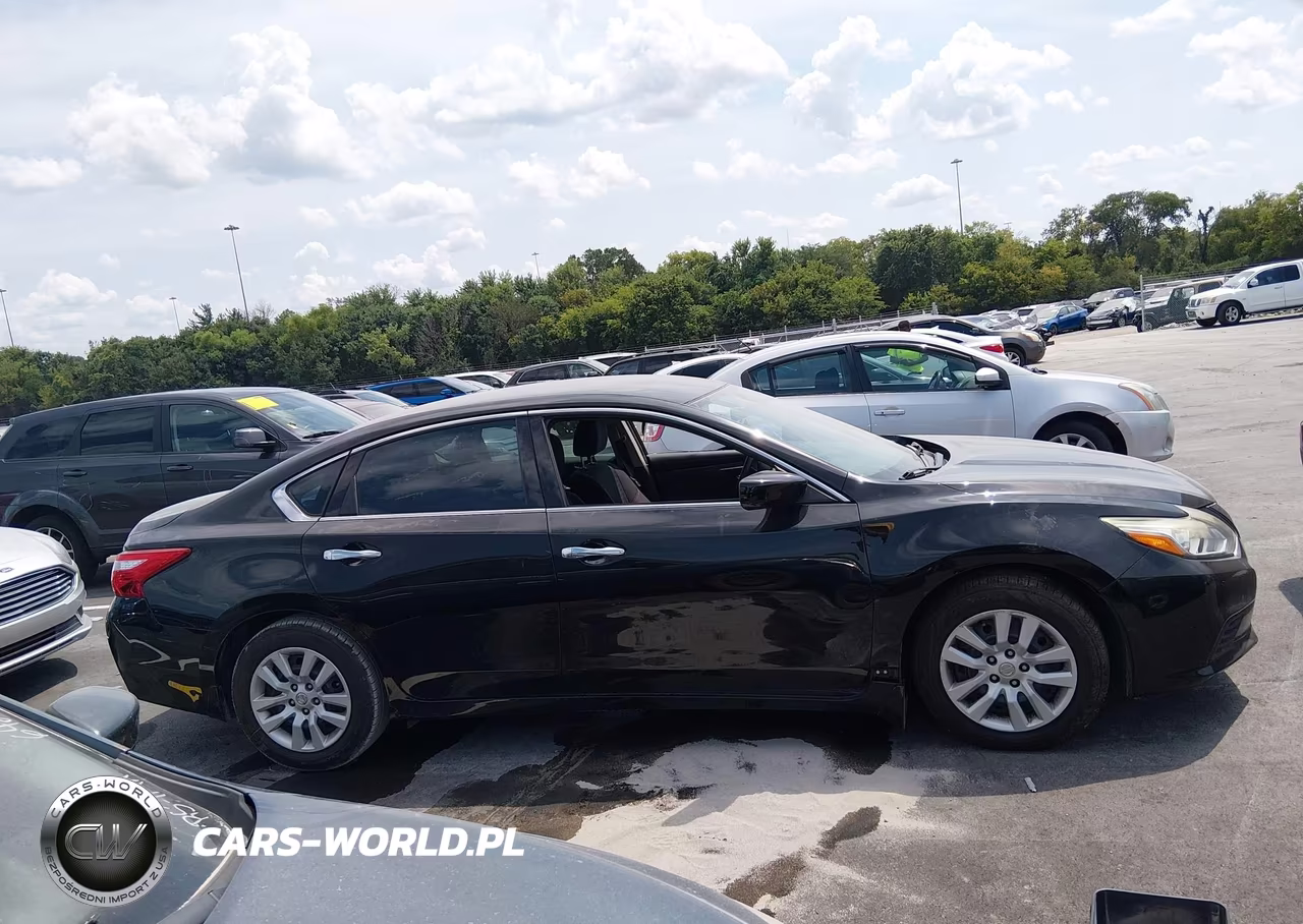 2017 Nissan Altima 2.5 S VIN:1N4AL3AP2HC254821 - 12
