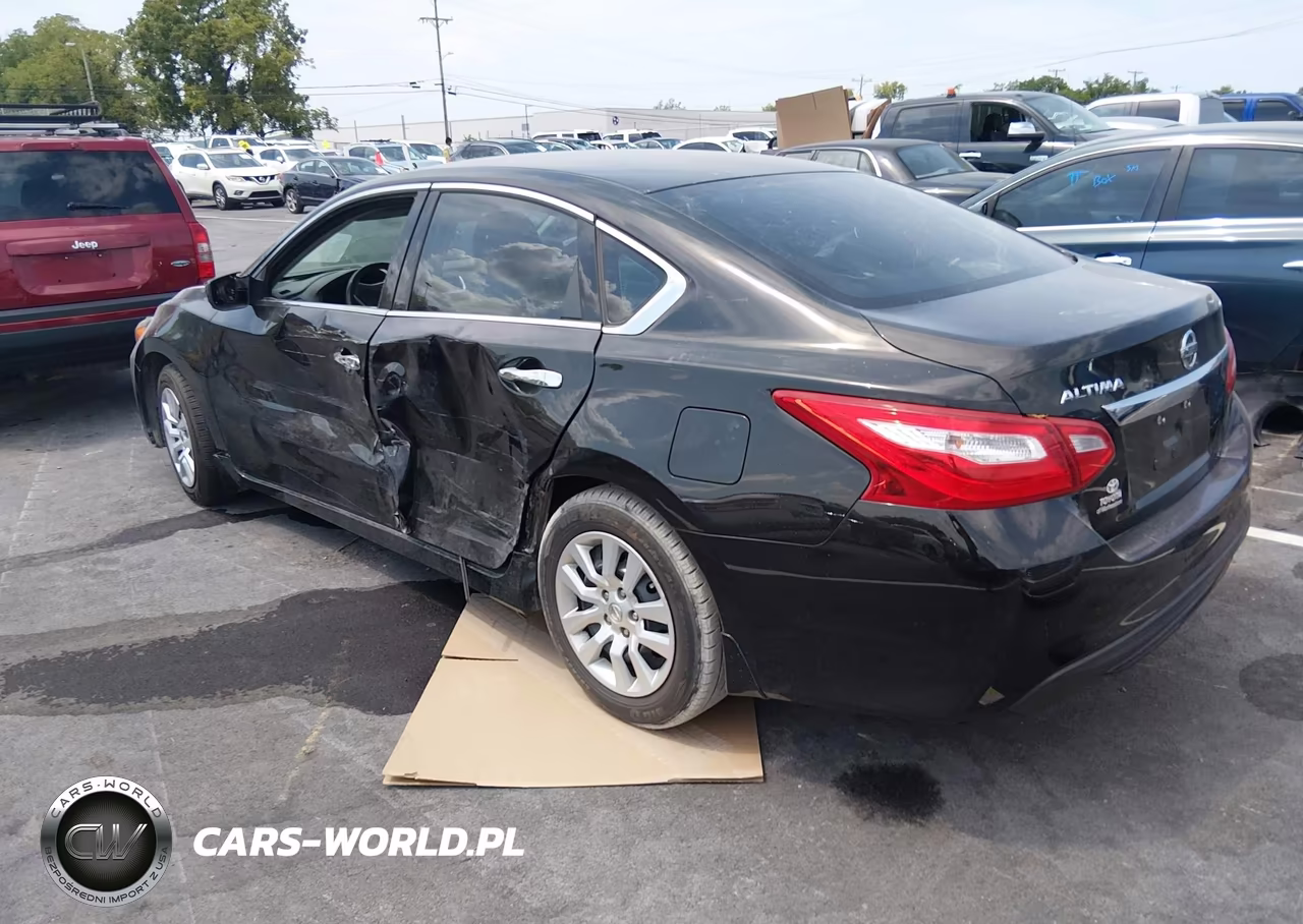 2017 Nissan Altima 2.5 S VIN:1N4AL3AP2HC254821 - 3