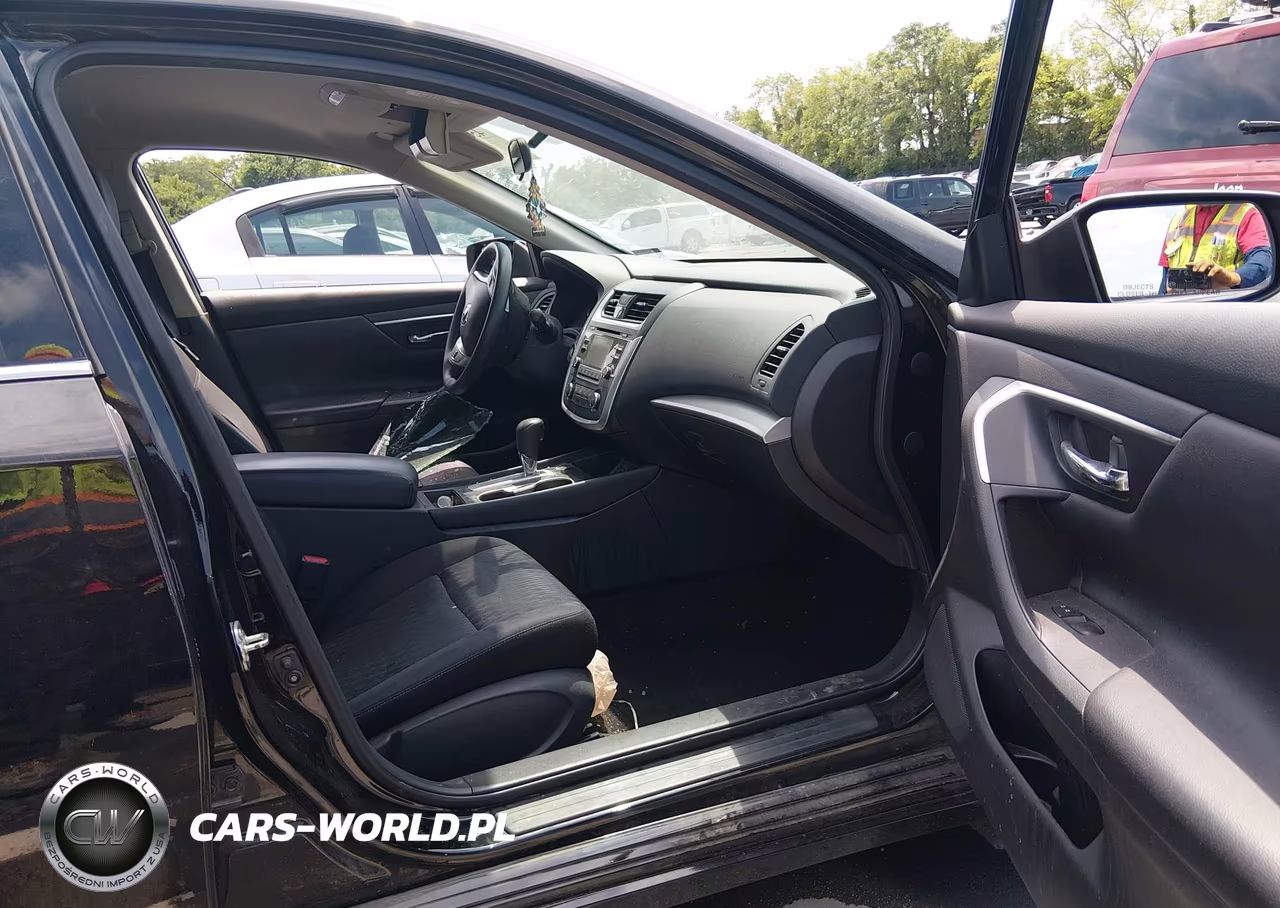 2017 Nissan Altima 2.5 S VIN:1N4AL3AP2HC254821 - 5