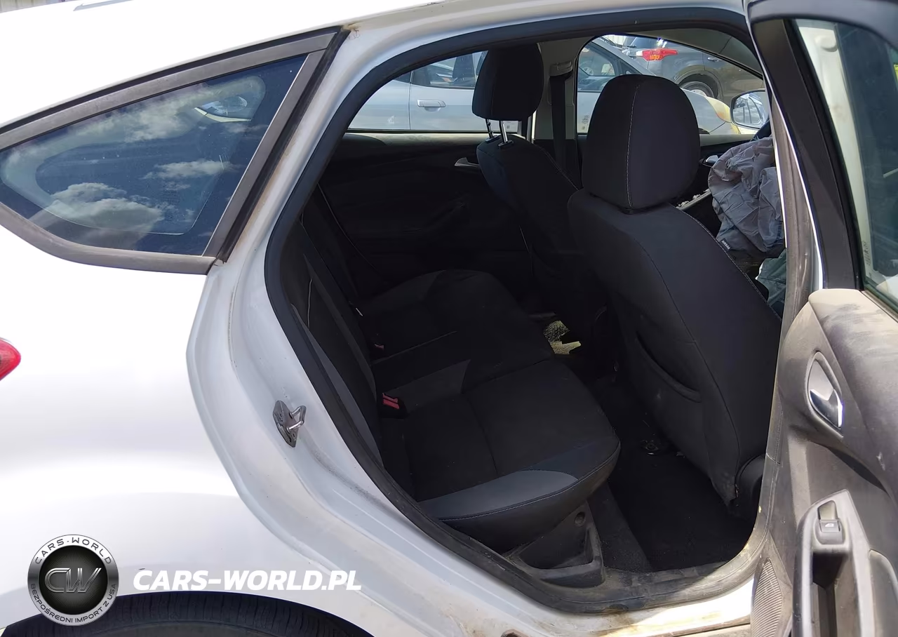 2013 Ford Focus Se VIN:1FADP3K21DL259670 - 8