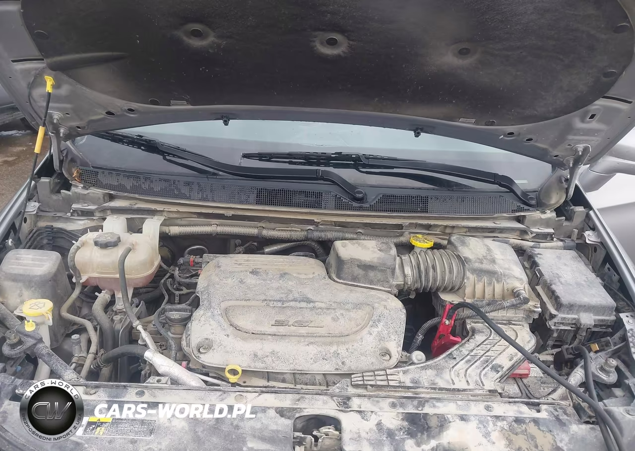 2019 Chrysler Pacifica Touring L Plus VIN:2C4RC1EG7KR666517 - 10