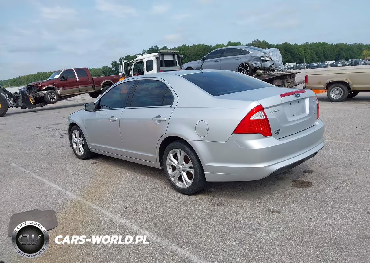 2012 Ford Fusion Se VIN:3FAHP0HA5CR420648 - 3