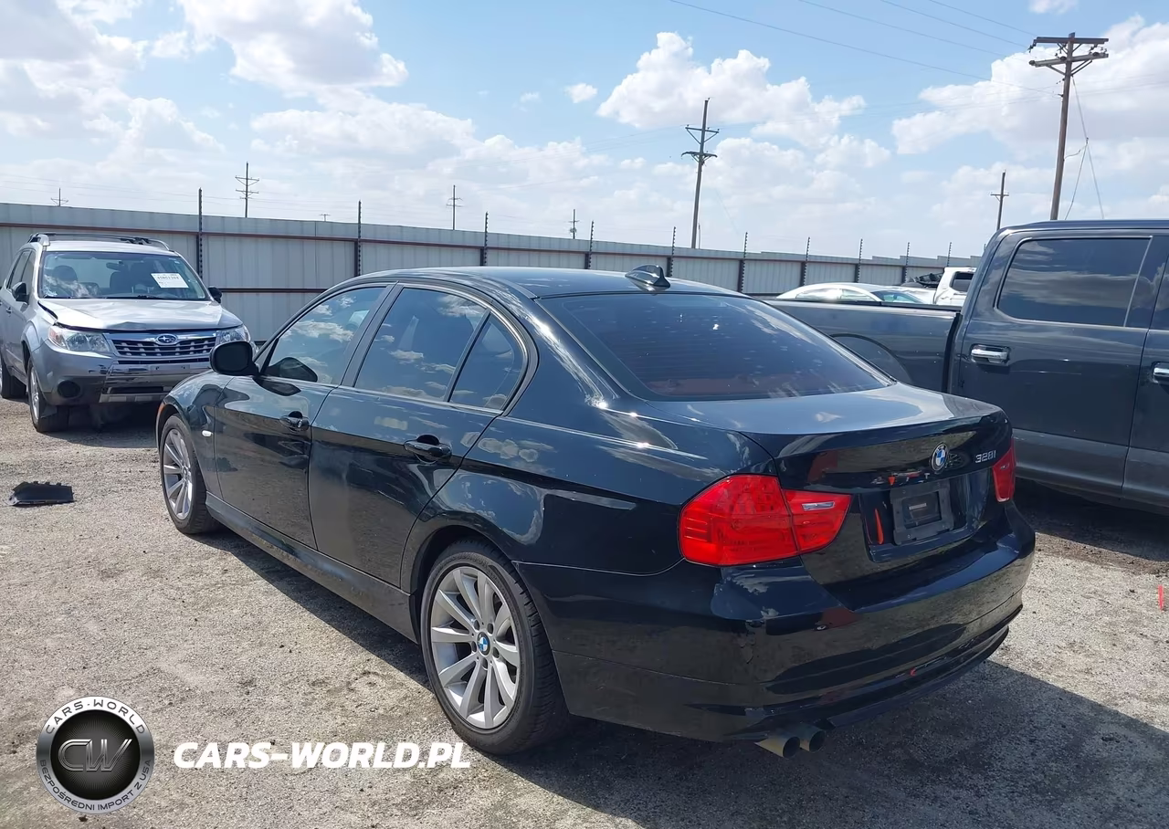 2011 BMW 328I VIN:WBAPH7G57BNM56291 - 3