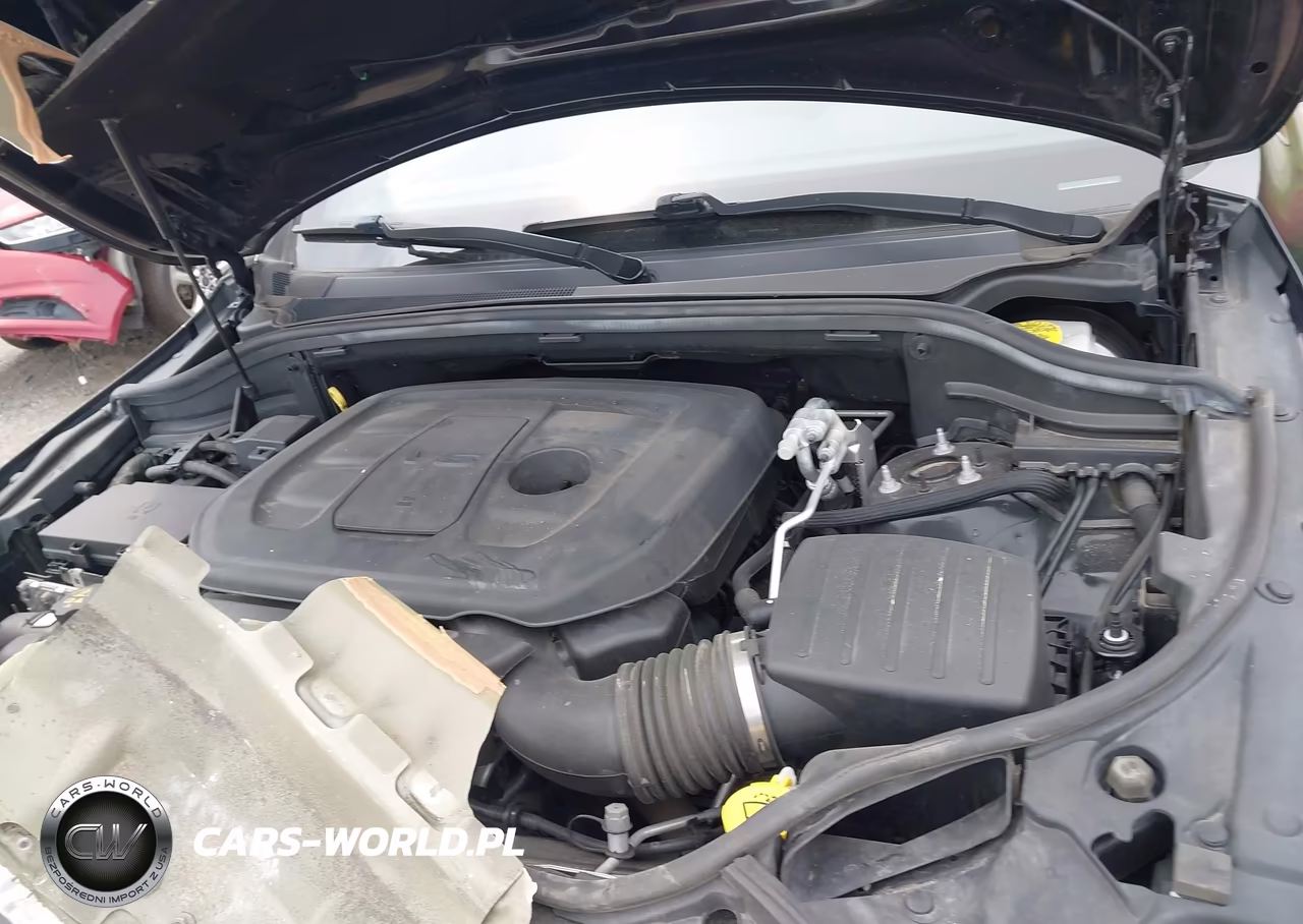 2020 Jeep Grand Cherokee Laredo E 4X4 VIN:1C4RJFAG1LC240504 - 10