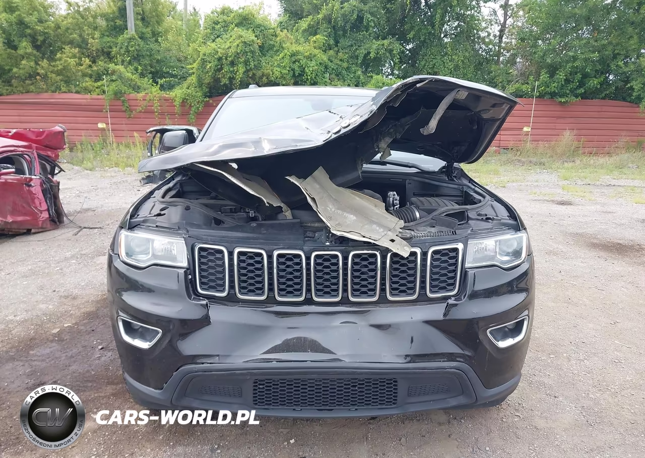 2020 Jeep Grand Cherokee Laredo E 4X4 VIN:1C4RJFAG1LC240504 - 6