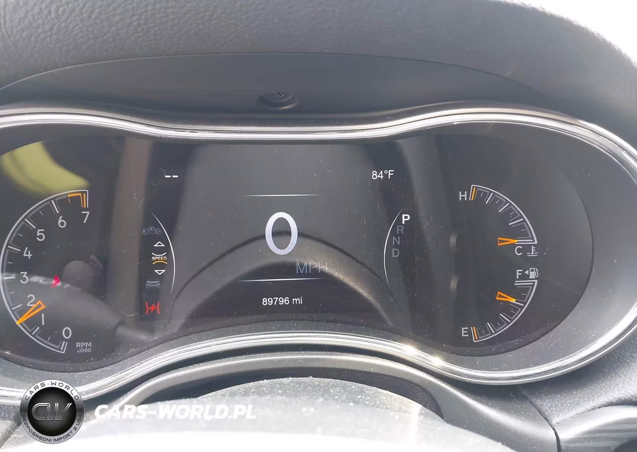 2020 Jeep Grand Cherokee Laredo E 4X4 VIN:1C4RJFAG1LC240504 - 7