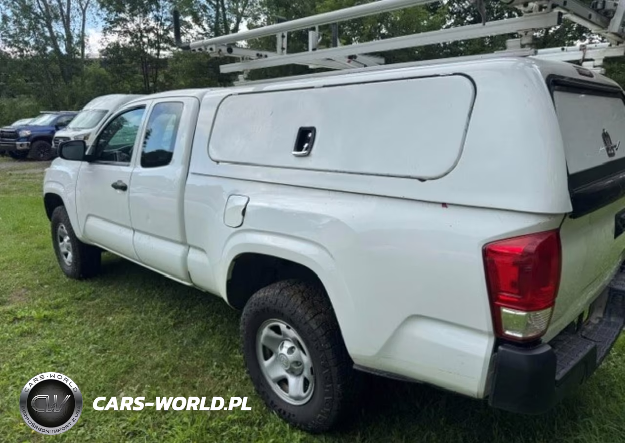 2017 Toyota Tacoma Sr VIN:5TFRX5GN3HX087901 - 3