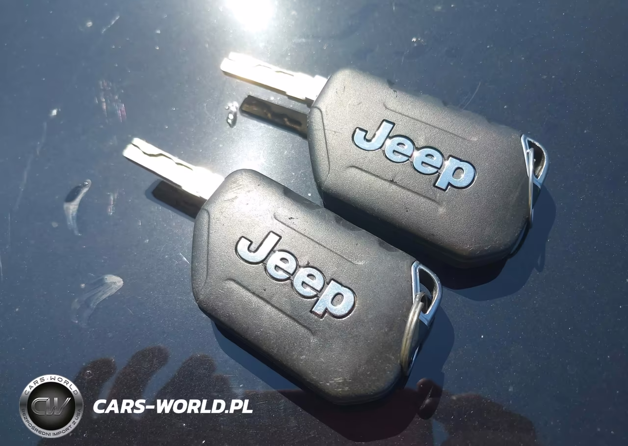 2019 Jeep Wrangler Unlimited Sport 4X4 VIN:1C4HJXDG3KW504168 - 11