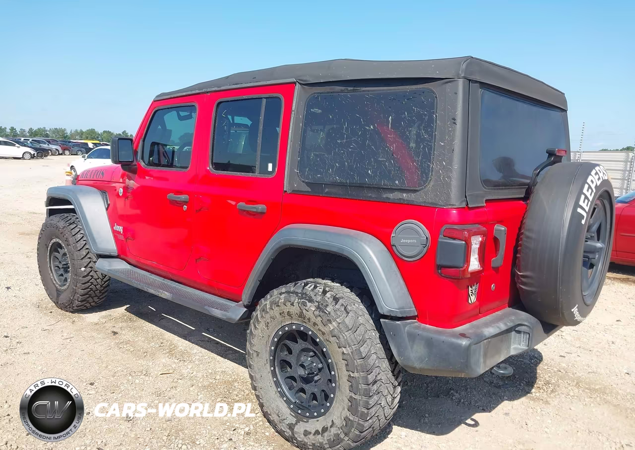 2019 Jeep Wrangler Unlimited Sport 4X4 VIN:1C4HJXDG3KW504168 - 3