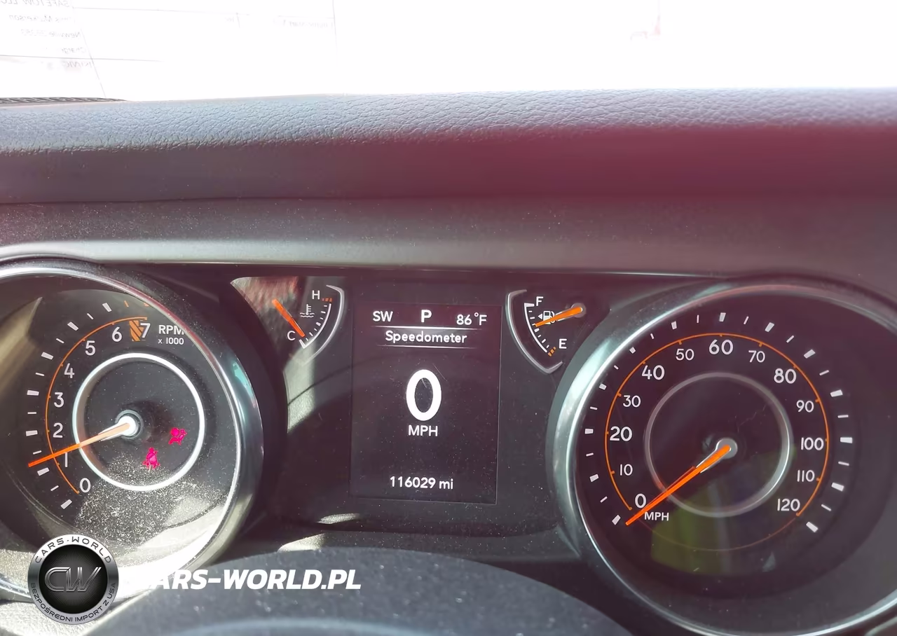 2019 Jeep Wrangler Unlimited Sport 4X4 VIN:1C4HJXDG3KW504168 - 7