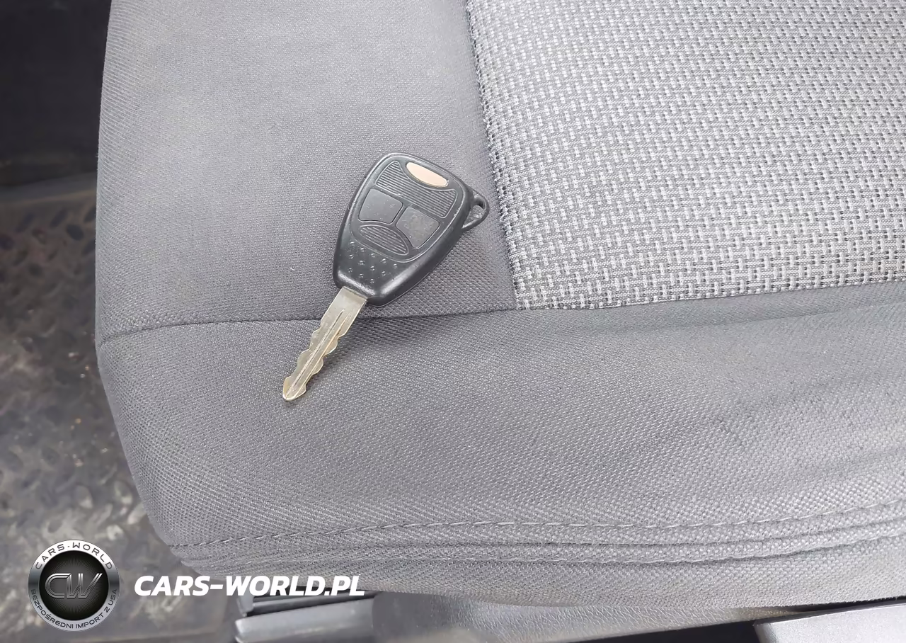 2008 Jeep Patriot Sport VIN:1J8FT28W08D708025 - 11