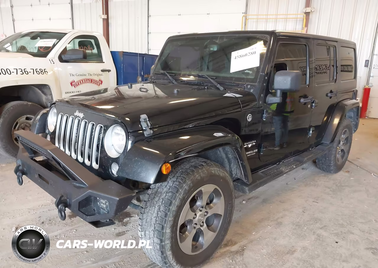 2016 Jeep Wrangler Unlimited Sahara VIN:1C4BJWEG5GL111795 - 2
