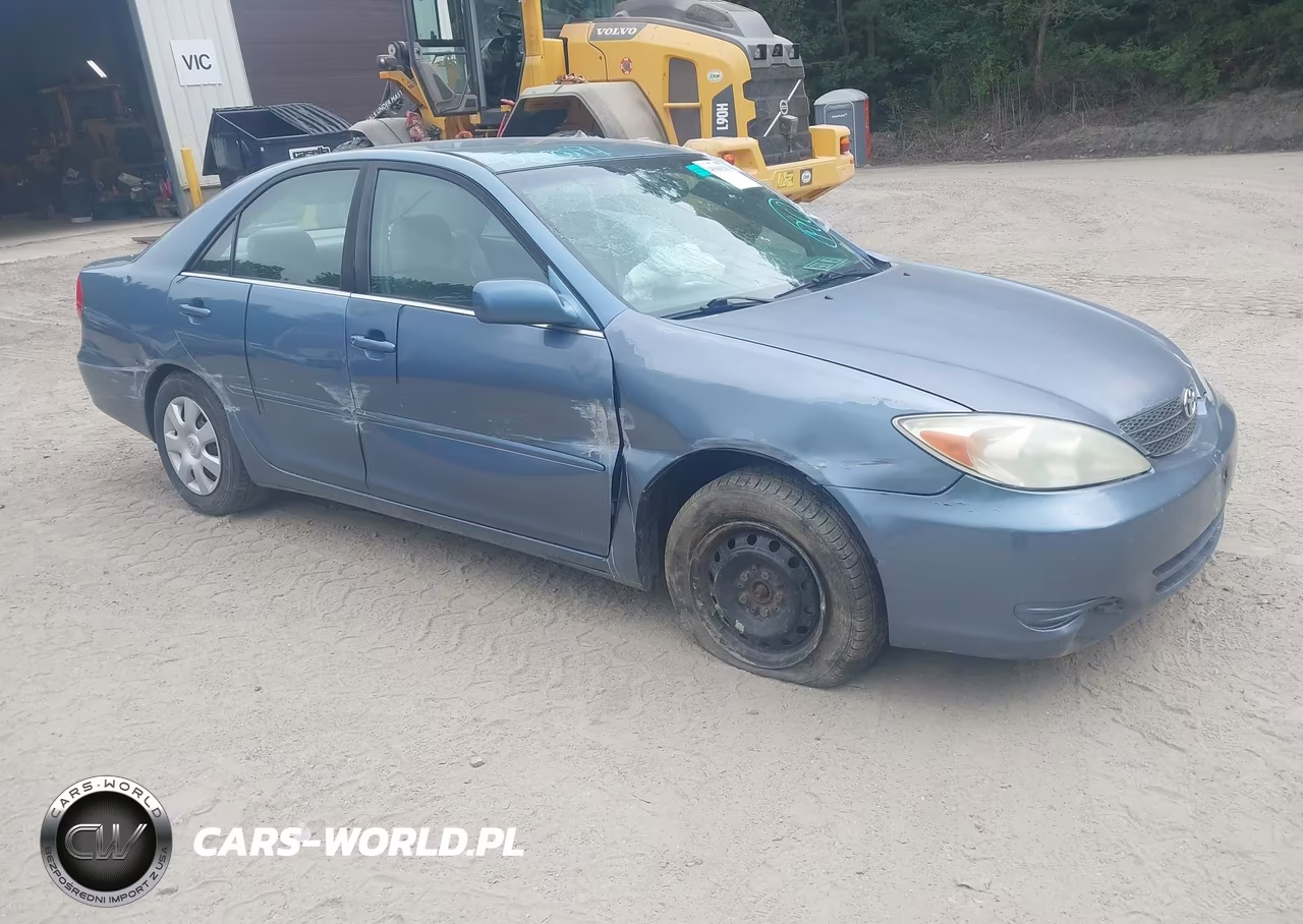 2002 Toyota Camry Le – zdjęcie 1 z 13