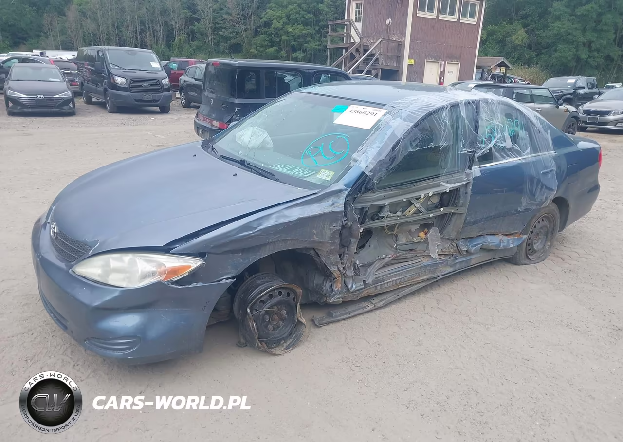 2002 Toyota Camry Le VIN:4T1BE32K12U542256 - 2
