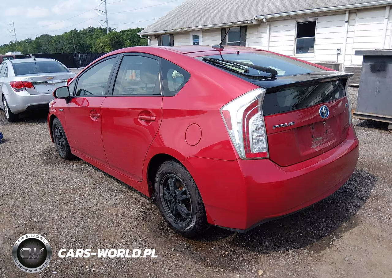 2013 Toyota Prius Four VIN:JTDKN3DU3D5649387 - 3