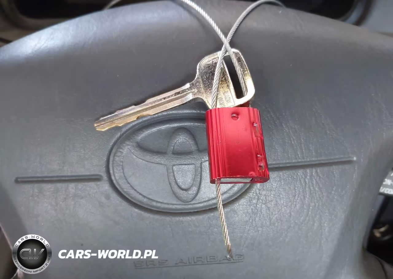 2000 Toyota Camry Le VIN:JT2BG22K7Y0492500 - 11