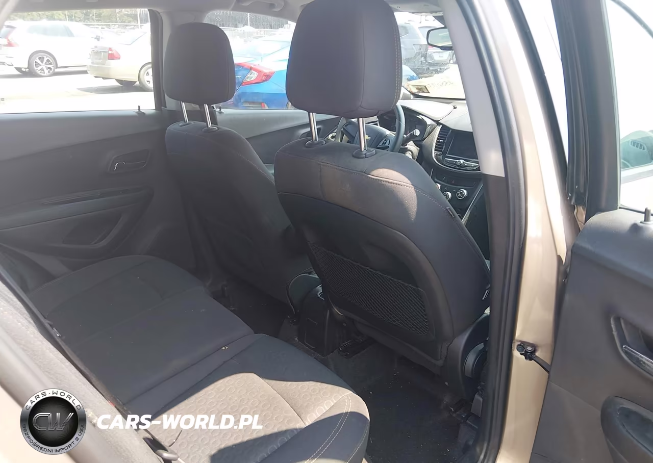 2018 Chevrolet Trax Ls VIN:3GNCJNSB4JL154342 - 8