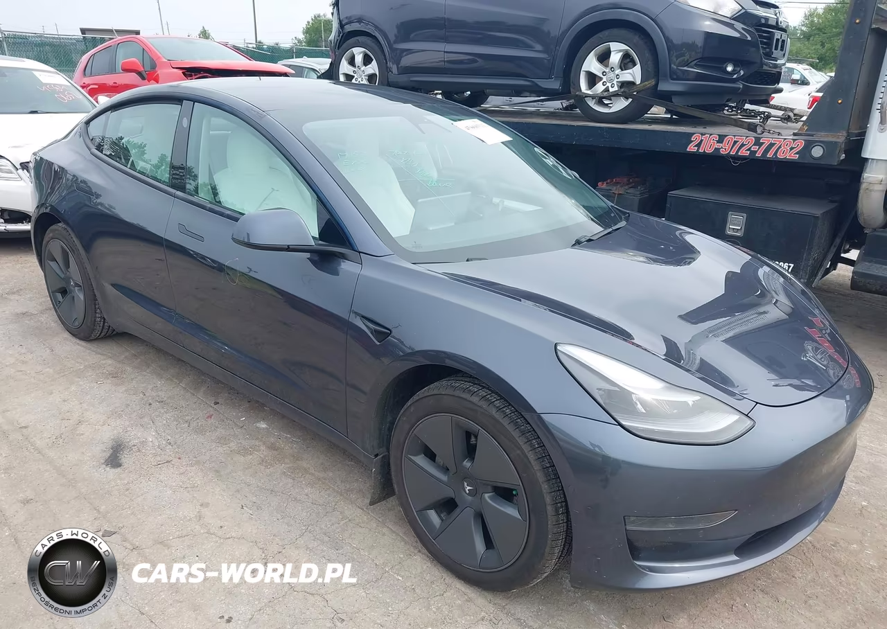 2021 Tesla Model 3 Standard Range Plus Rear-Wheel Drive
