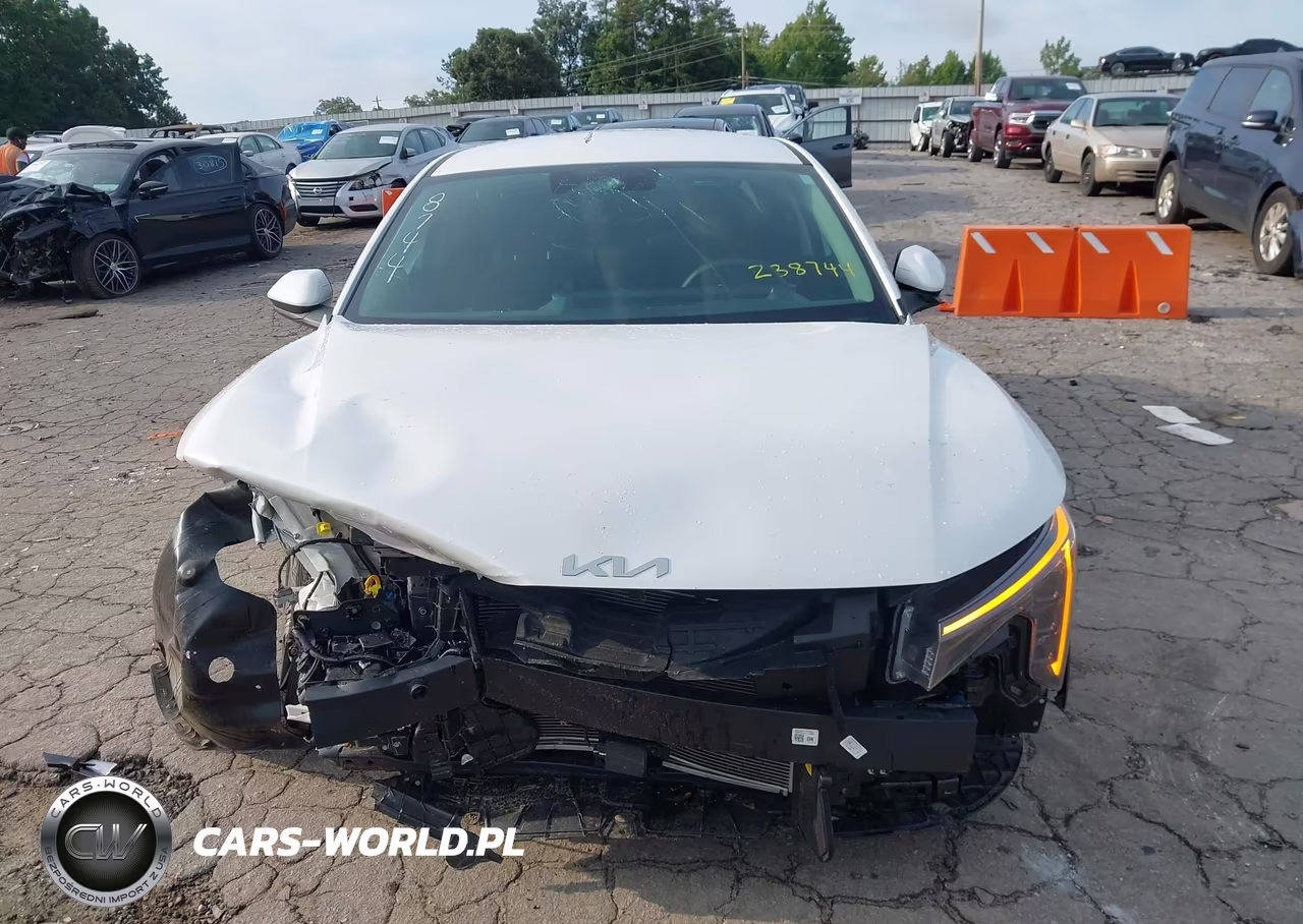 2025 Kia K4 Lx VIN:3KPFT4DE7SE238744 - 12