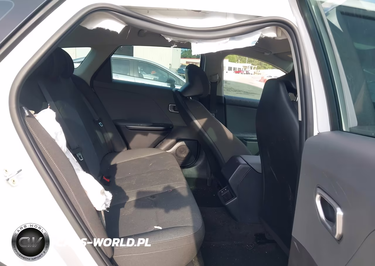 2025 Kia K4 Lx VIN:3KPFT4DE7SE238744 - 8