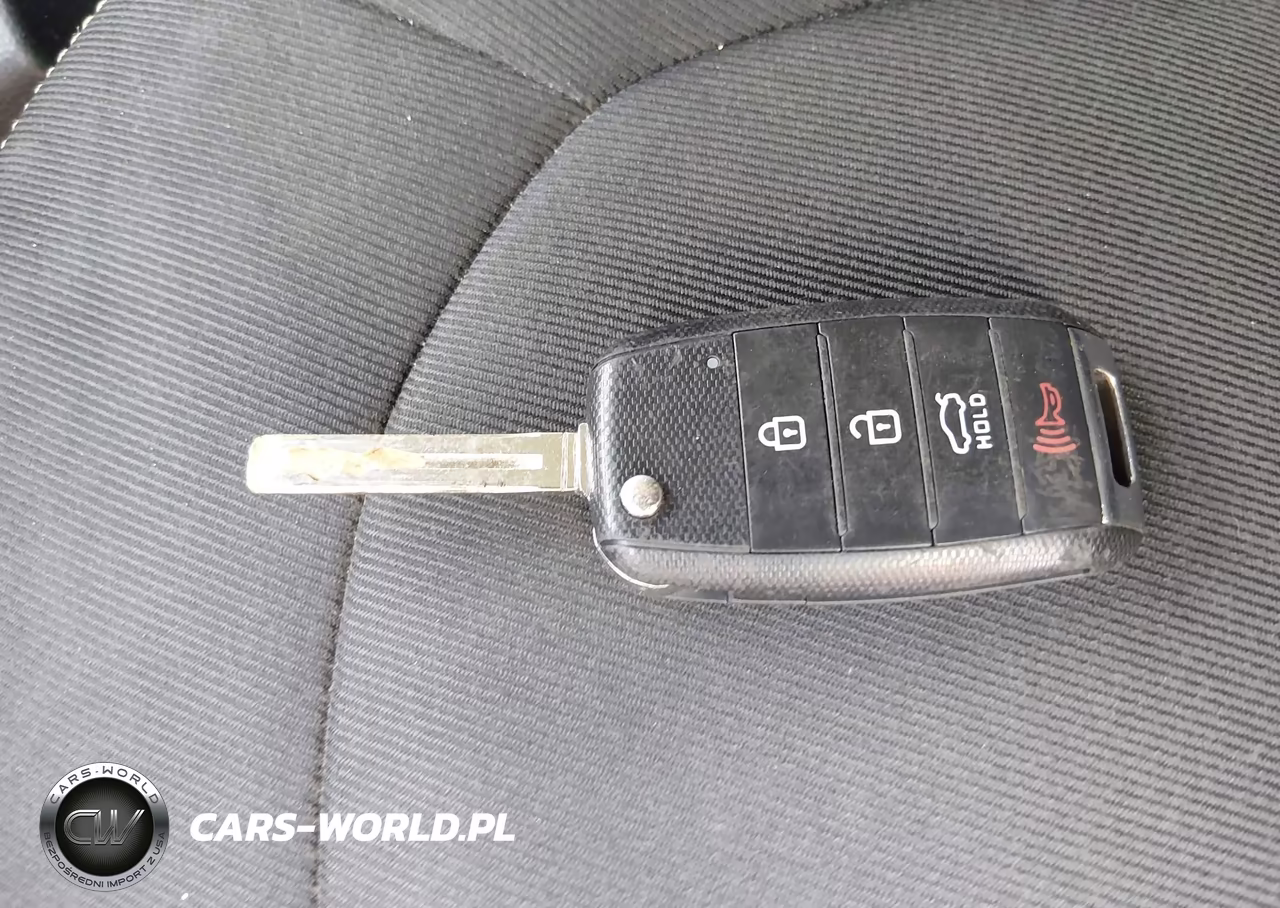 2014 Kia Soul + VIN:KNDJP3A53E7019796 - 11